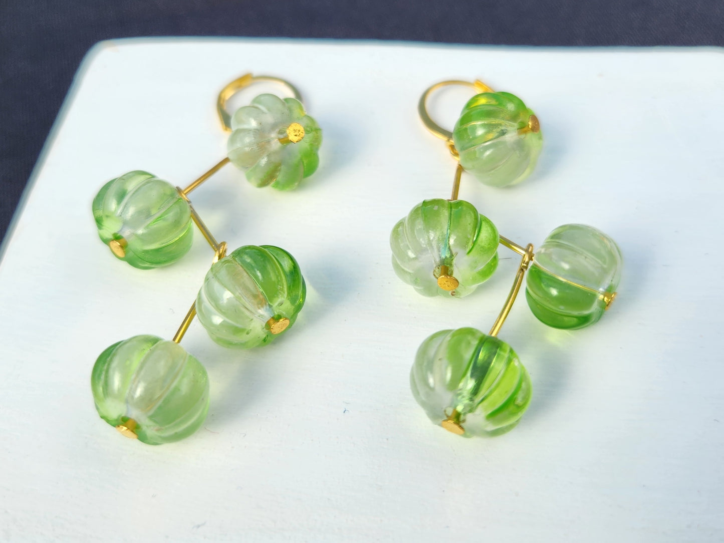 upcycled green bead zigzag gold hoop earrings