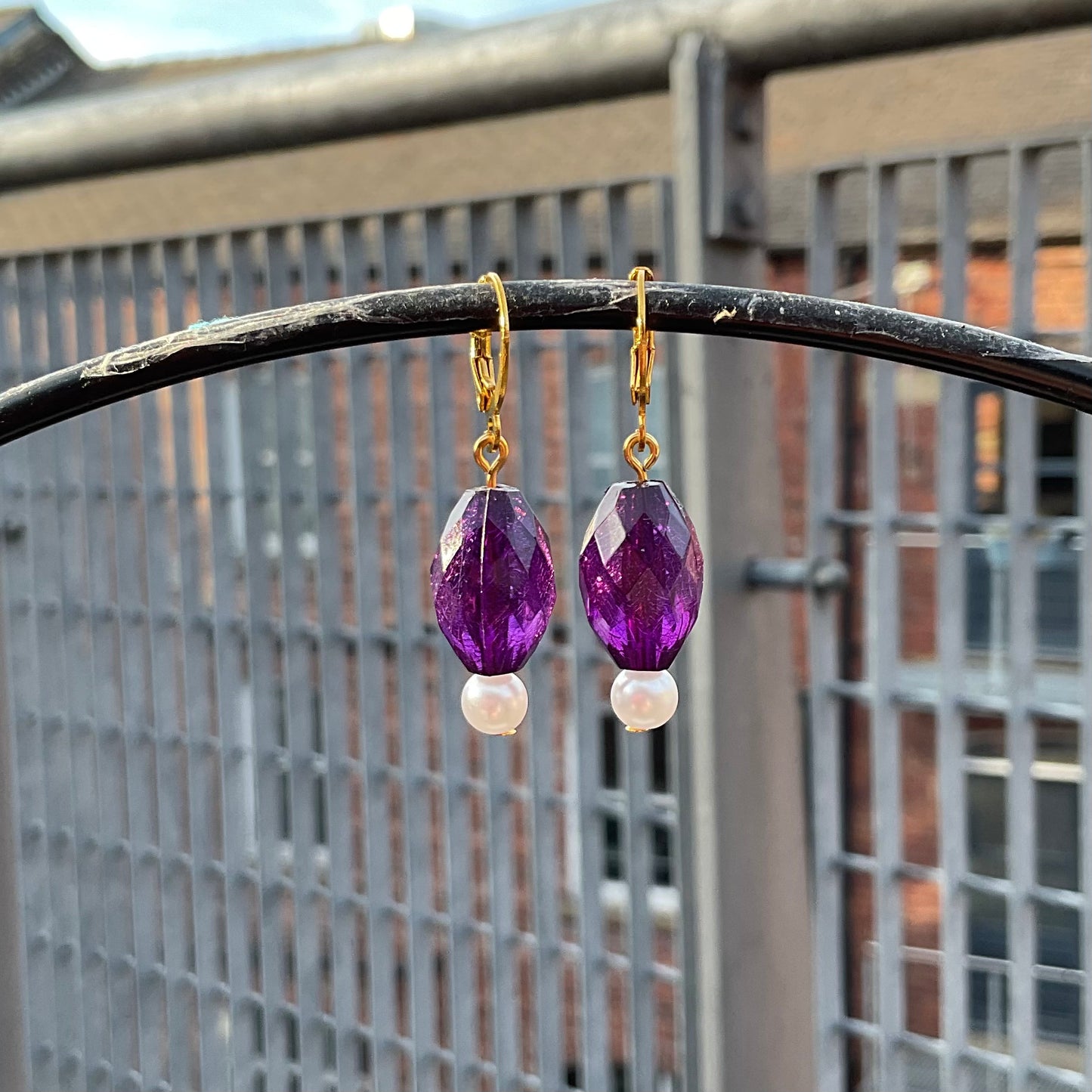 purple & pearl bead gold huggie hoop earrings