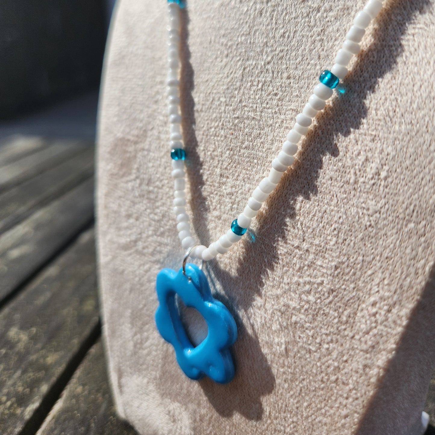 blue and white glass beaded blue heart flower pendant