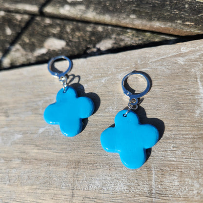 (multiple colours) clover charm clay huggie hoop silver drop earrings