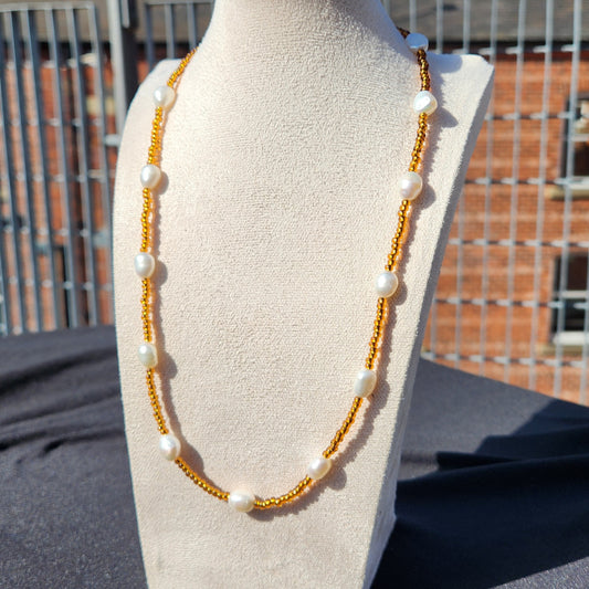 brown glass freshwater pearl beaded necklace