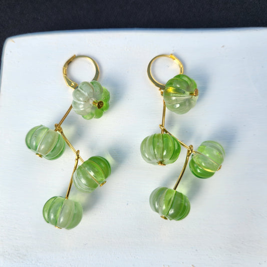 upcycled green bead zigzag gold hoop earrings