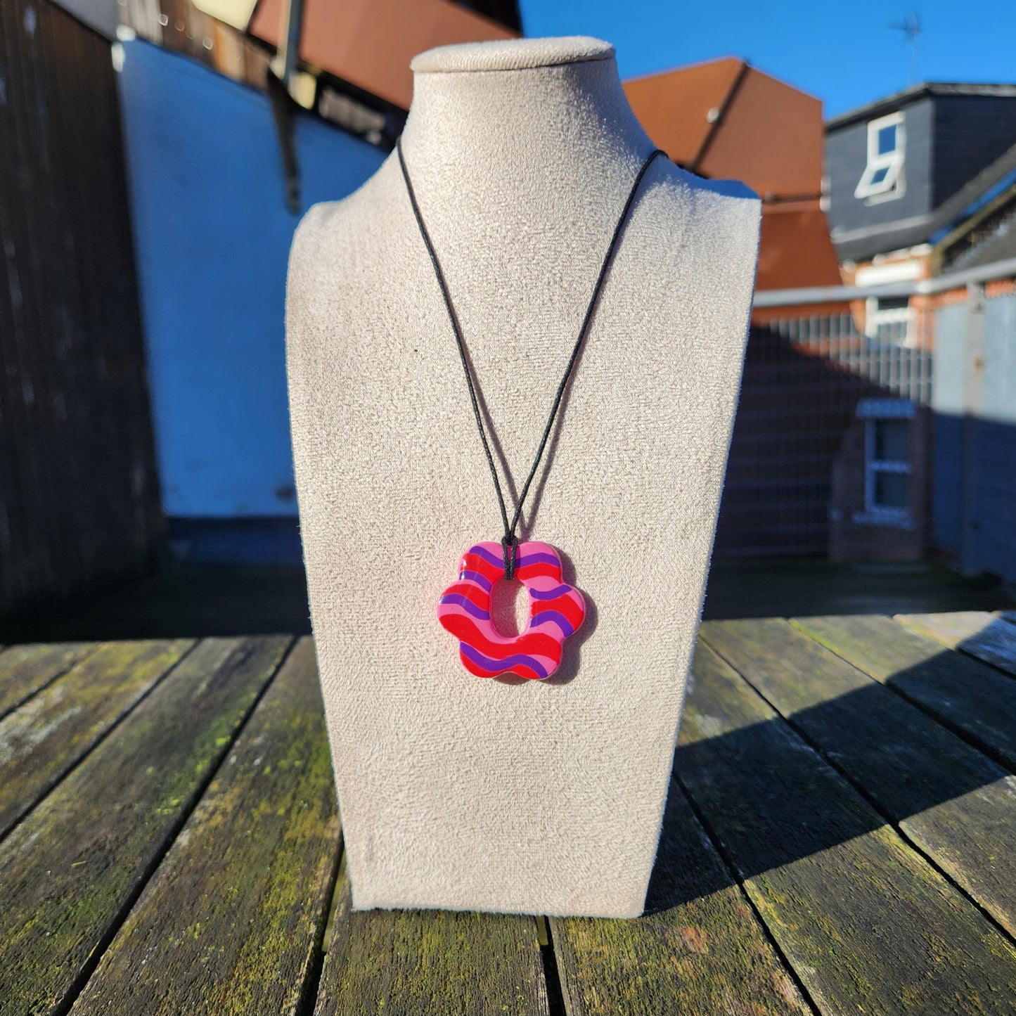 wavy flower clay pendant necklace & sticker sheet [KOSH & YOG x AJAIBGHAR]