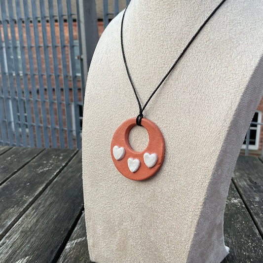 terracotta white hearts pendant necklace